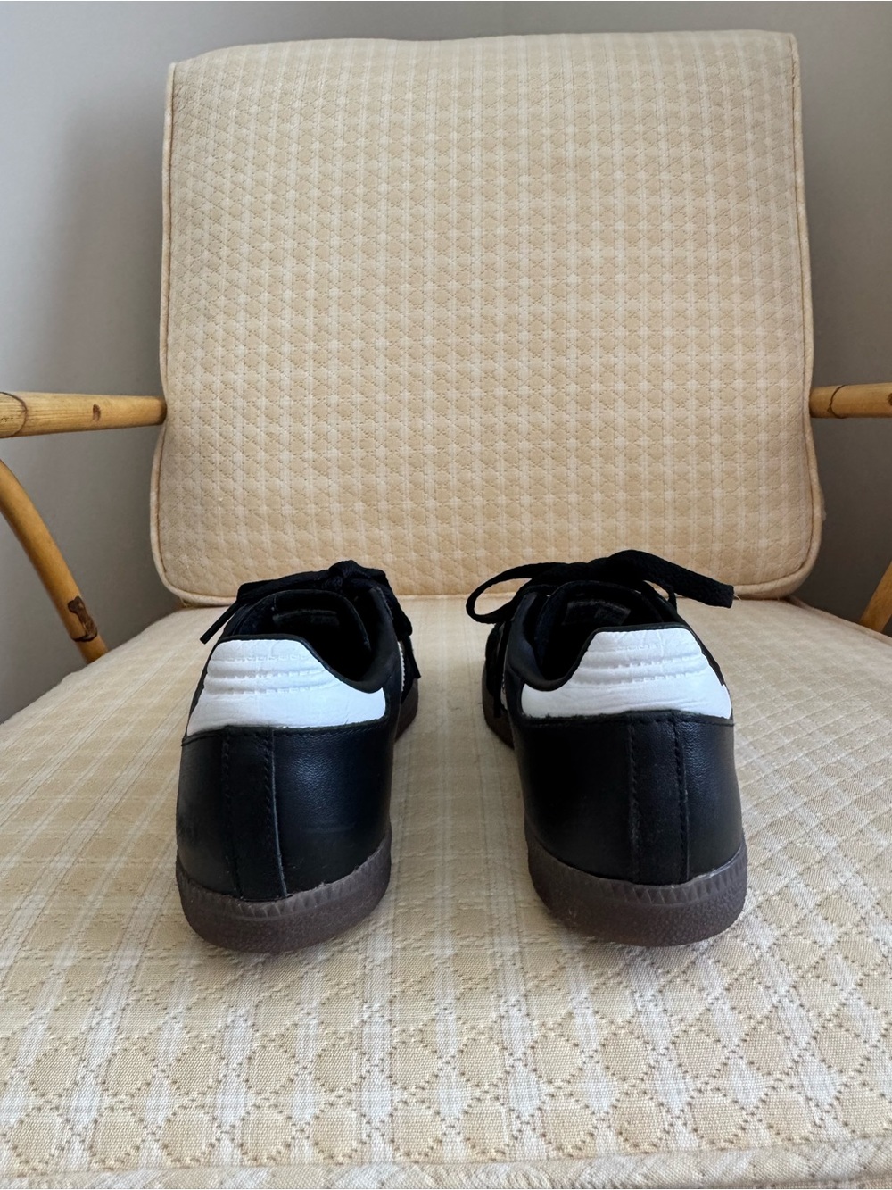 🔹 Adidas Samba Sneakers – Women’s Size 7 – Black & White – Gently Used - Picture 6 of 8